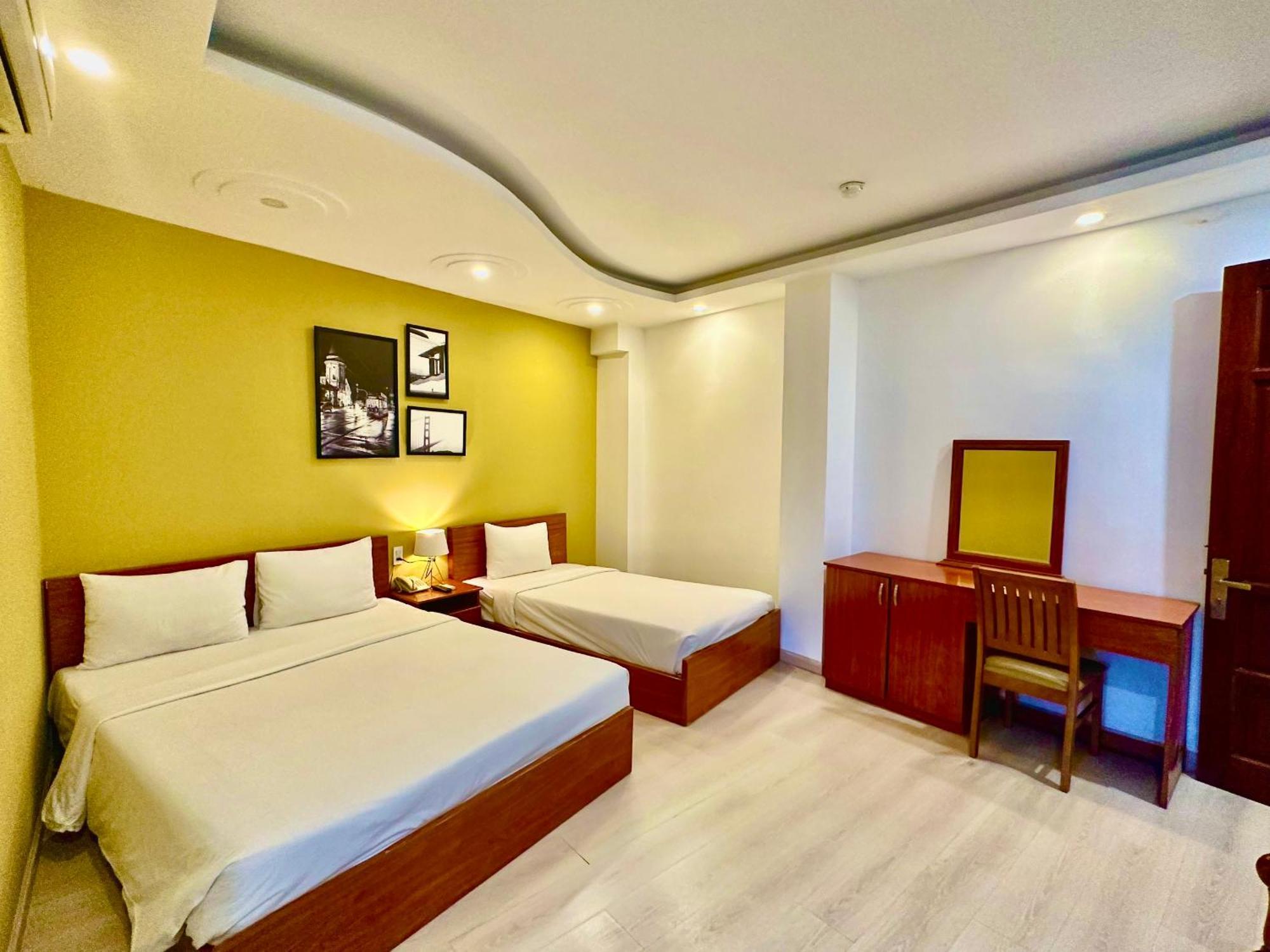 Aha Bliss Boutique Saigon Hotel